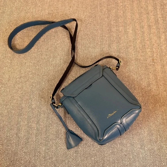 3.1 PHILLIP LIM -  Leather Pashli Camera Bag - Picture 5 of 9